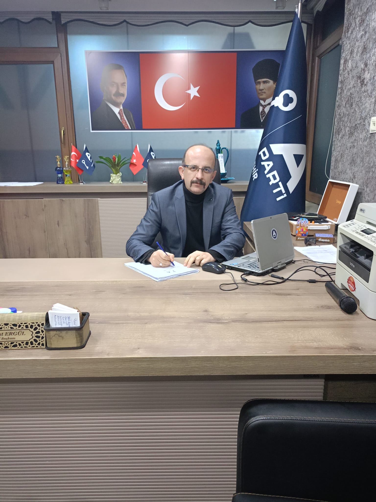 Ümüt Karaca: “Biz Şehidin Tarafındayız”